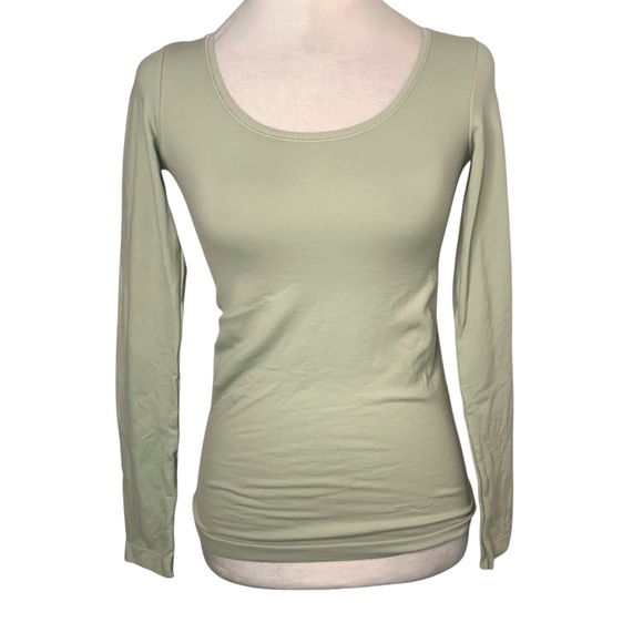 Wolford Tops - Wolford Light Sage Green Women’s XS Long Sleeve Scoop Neck Base Layer Casual Top